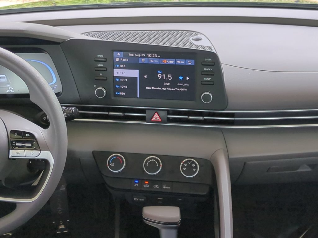 Thumbnail: 2025 Hyundai Elantra - 13