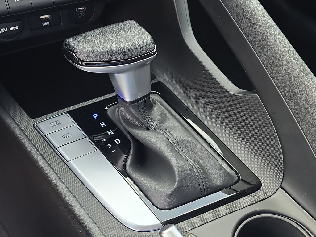 Thumbnail: 2026 Hyundai Elantra - 33