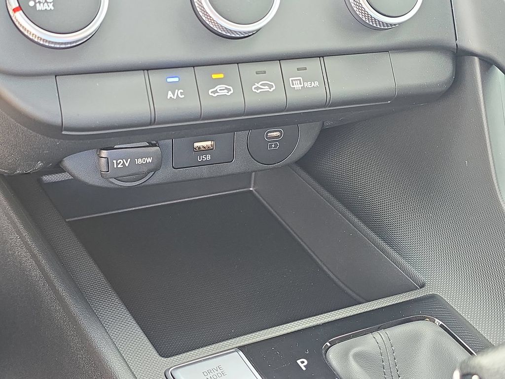 Thumbnail: 2026 Hyundai Elantra - 15