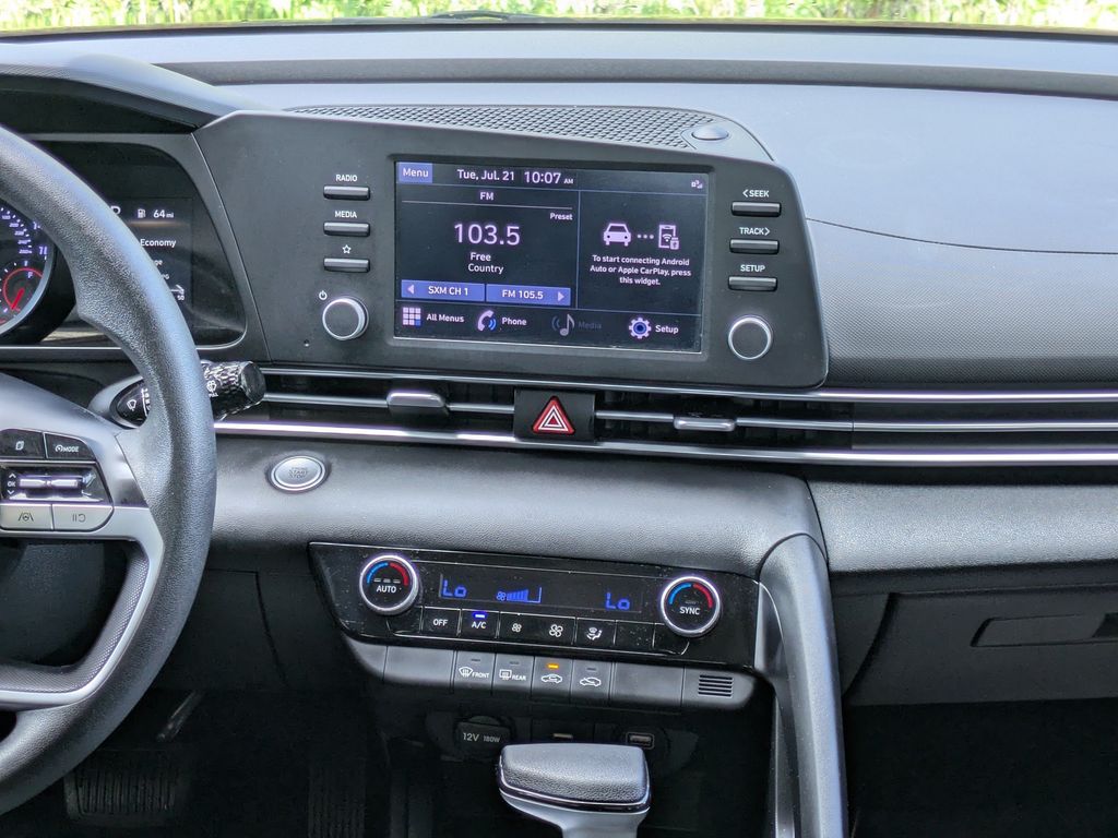 Thumbnail: 2023 Hyundai Elantra - 15