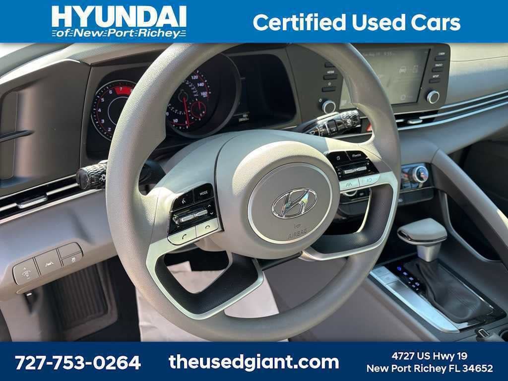 Thumbnail: 2023 Hyundai Elantra - 5