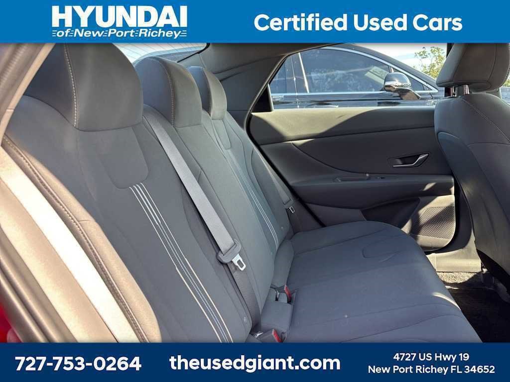 Thumbnail: 2023 Hyundai Elantra - 6