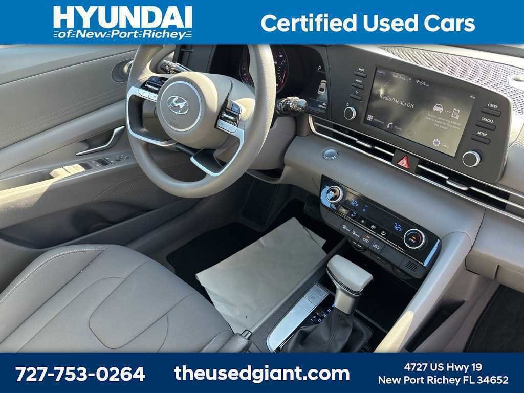 Thumbnail: 2023 Hyundai Elantra - 2