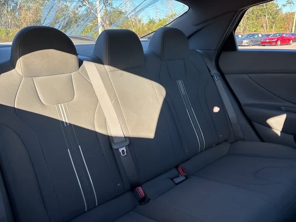 Thumbnail: 2023 Hyundai Elantra - 7