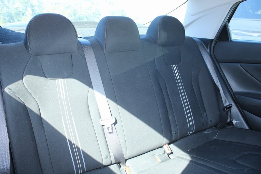 Thumbnail: 2023 Hyundai Elantra - 8