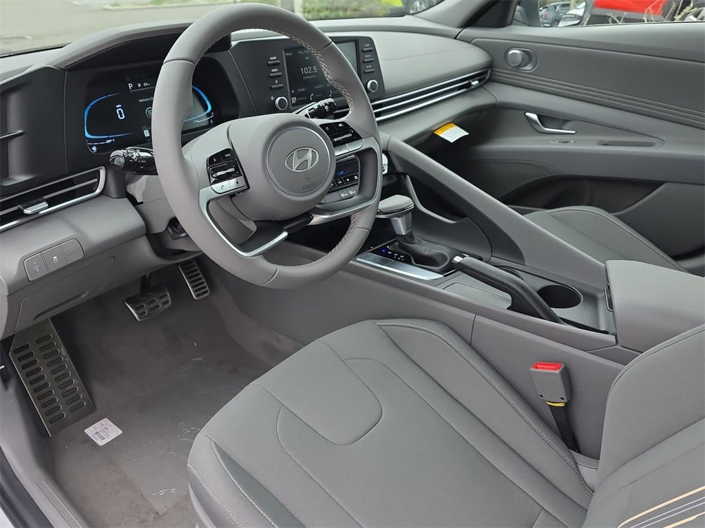 Thumbnail: 2025 Hyundai Elantra - 2