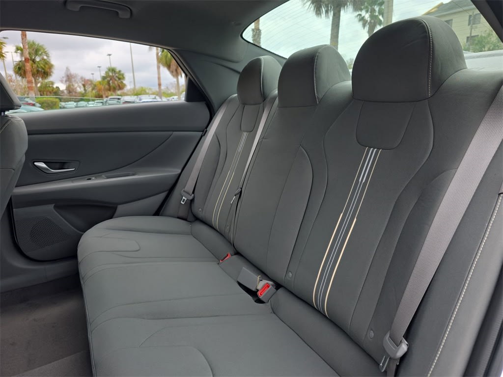 Thumbnail: 2025 Hyundai Elantra - 26