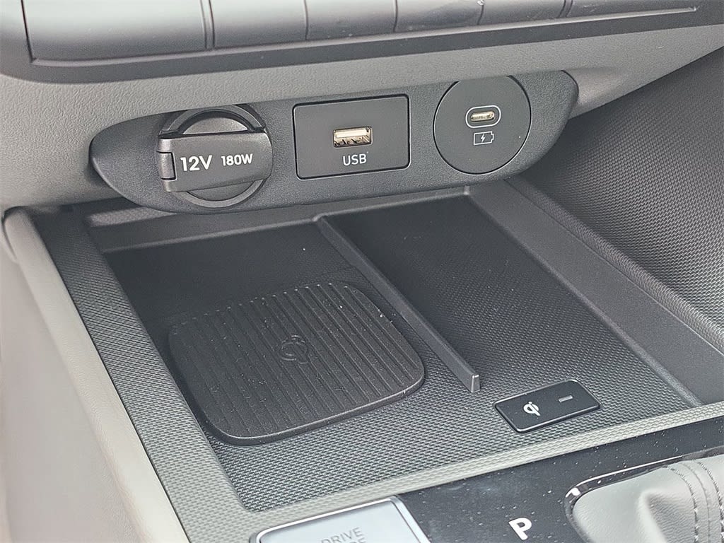 Thumbnail: 2025 Hyundai Elantra - 15