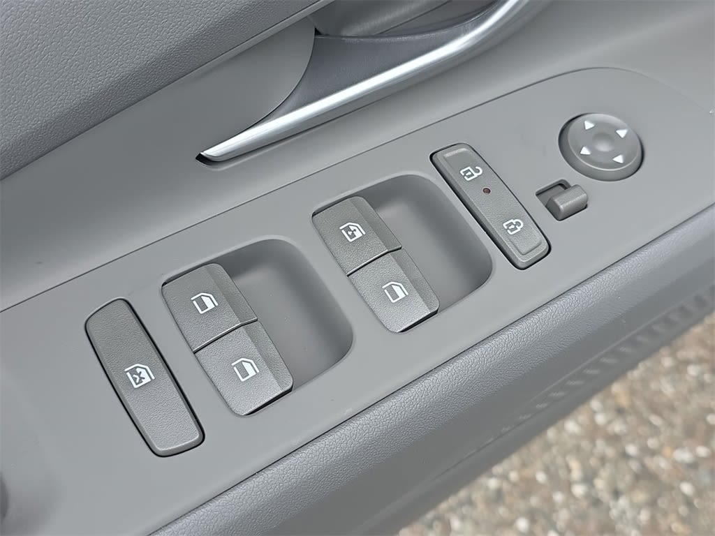 Thumbnail: 2025 Hyundai Elantra - 25