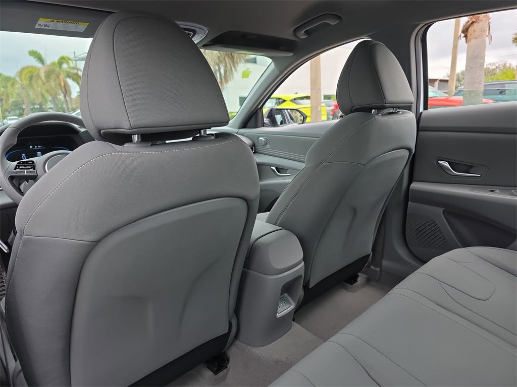 Thumbnail: 2025 Hyundai Elantra - 12