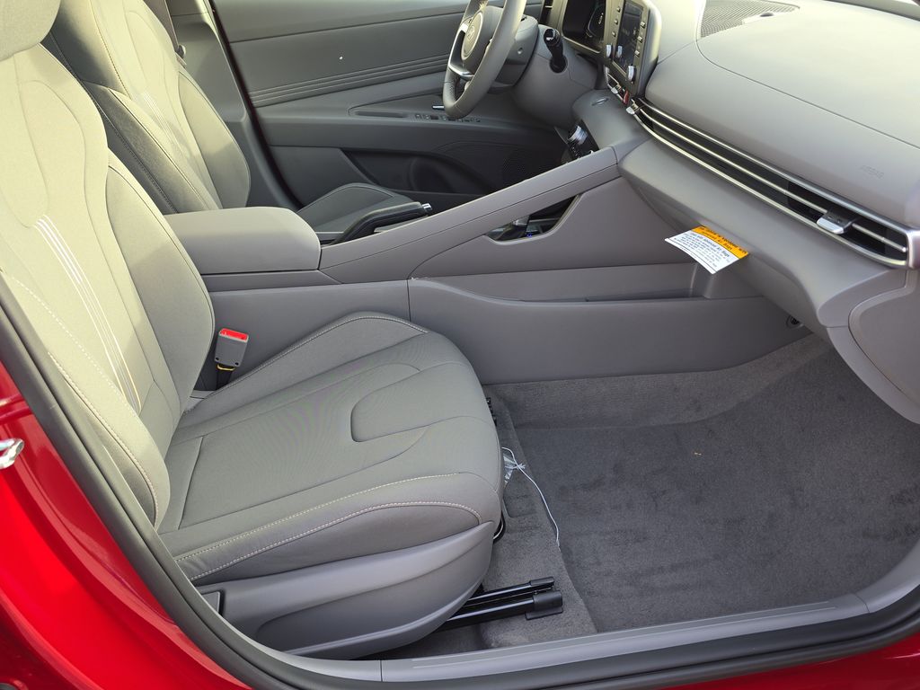 Thumbnail: 2026 Hyundai Elantra - 11