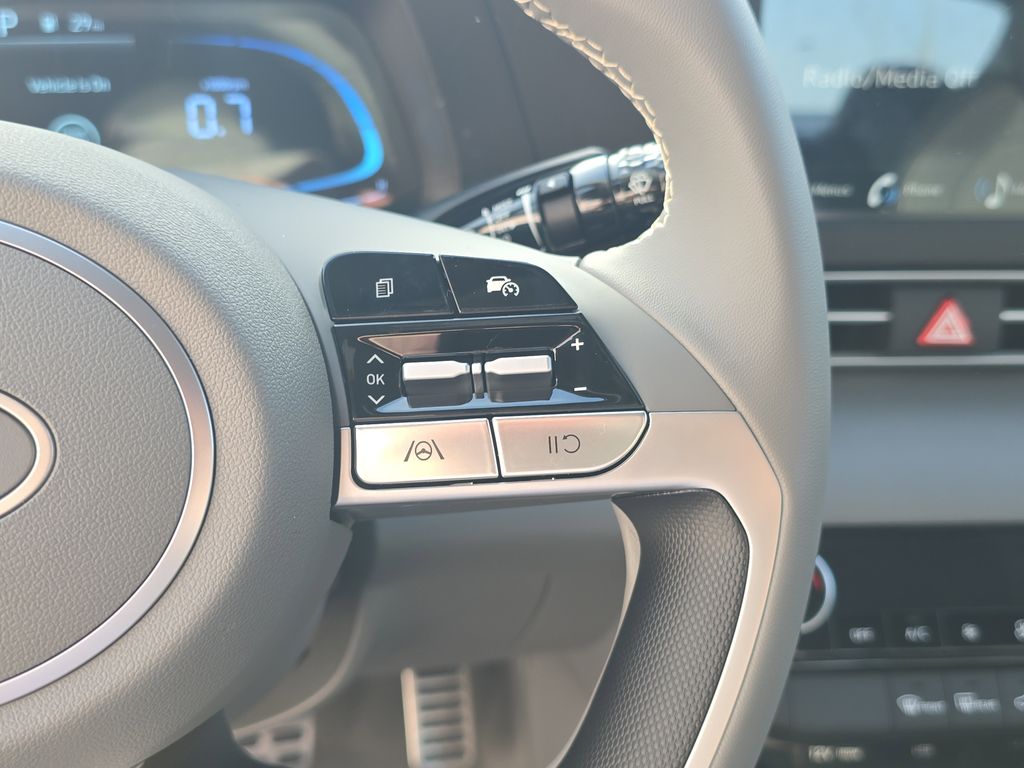 Thumbnail: 2026 Hyundai Elantra - 27