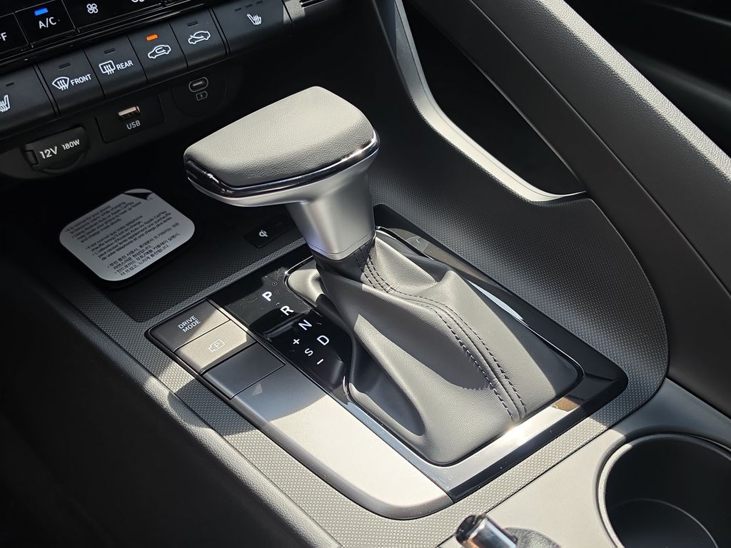 Thumbnail: 2026 Hyundai Elantra - 14