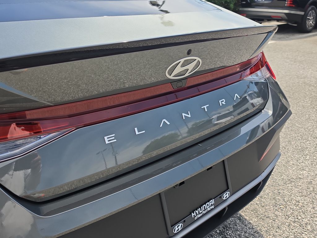 Thumbnail: 2026 Hyundai Elantra - 22
