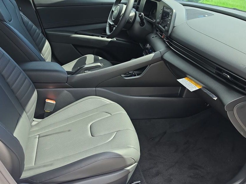 Thumbnail: 2026 Hyundai Elantra - 11