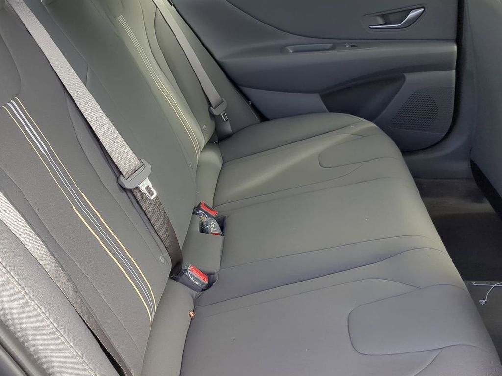 Thumbnail: 2026 Hyundai Elantra - 10