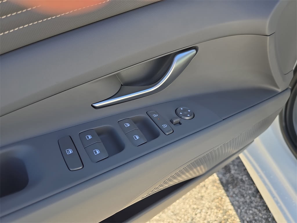 Thumbnail: 2026 Hyundai Elantra - 24