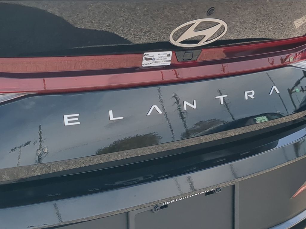 Thumbnail: 2026 Hyundai Elantra - 23