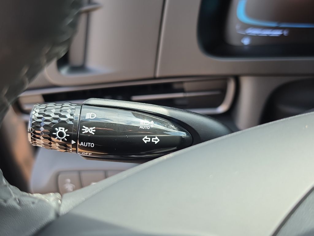 Thumbnail: 2026 Hyundai Elantra - 30