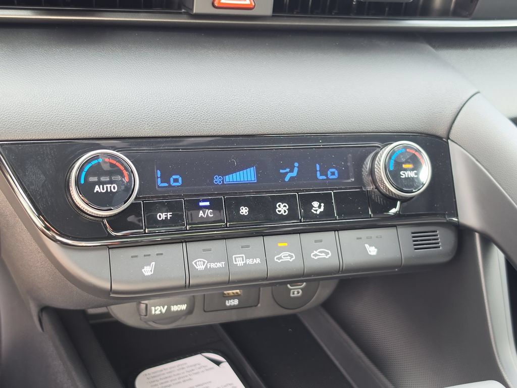 Thumbnail: 2026 Hyundai Elantra - 33