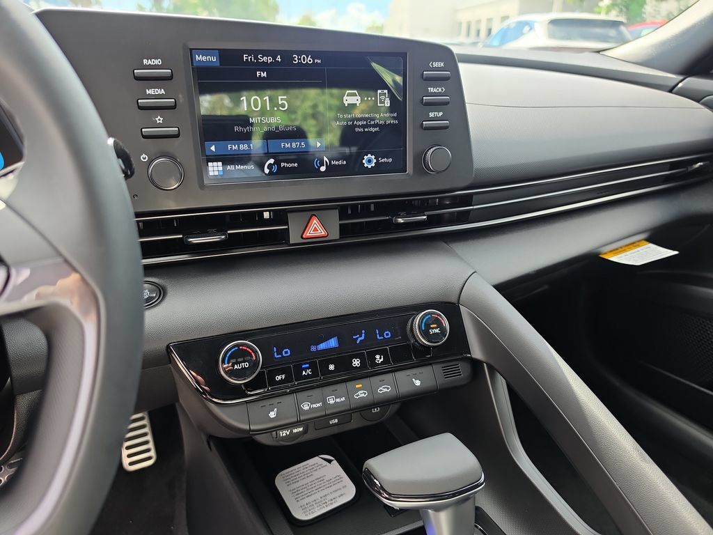 Thumbnail: 2026 Hyundai Elantra - 14