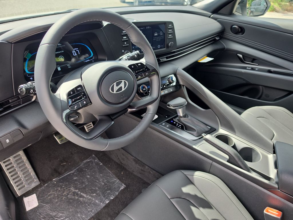 Thumbnail: 2026 Hyundai Elantra - 2