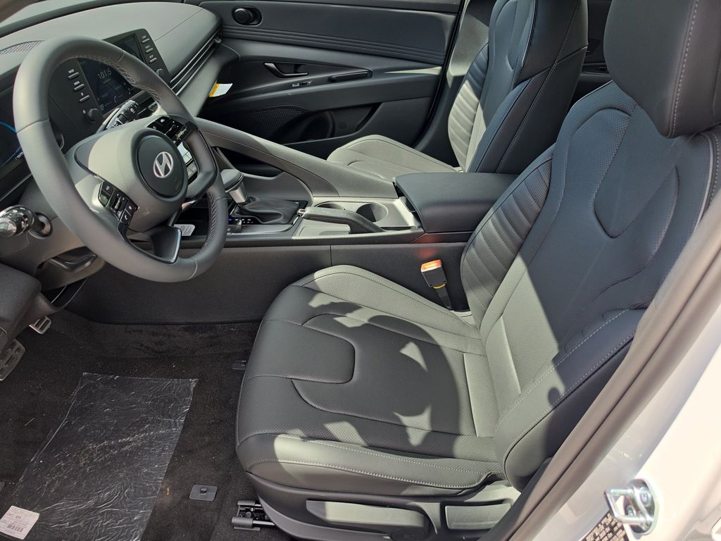 Thumbnail: 2026 Hyundai Elantra - 10