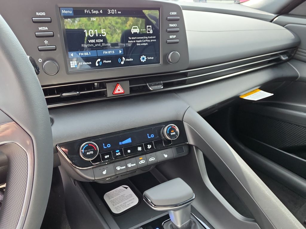 Thumbnail: 2026 Hyundai Elantra - 14