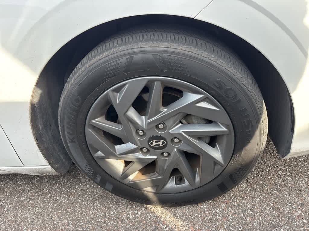 Thumbnail: 2024 Hyundai Elantra - 6