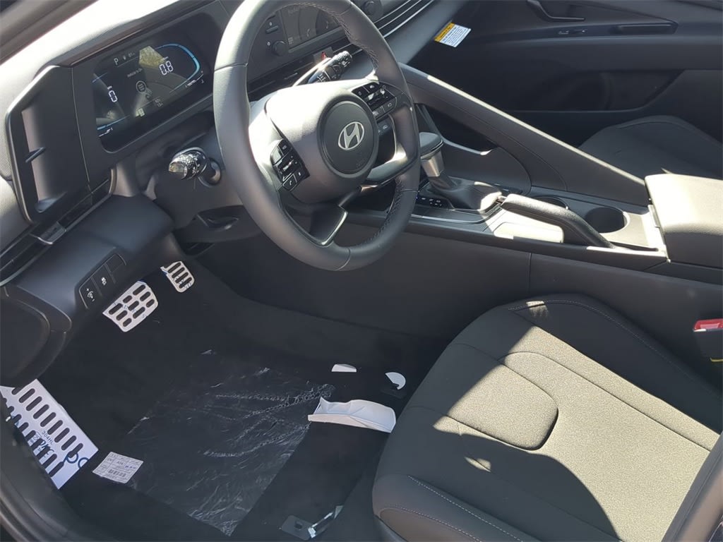 Thumbnail: 2026 Hyundai Elantra - 2