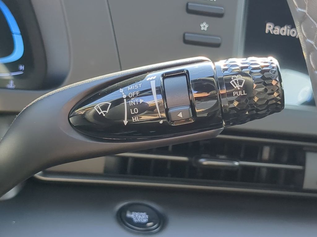 Thumbnail: 2026 Hyundai Elantra - 14