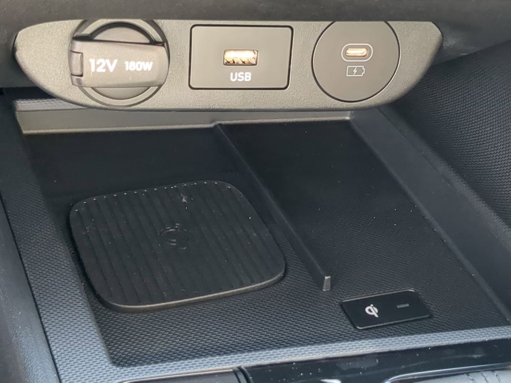 Thumbnail: 2026 Hyundai Elantra - 30