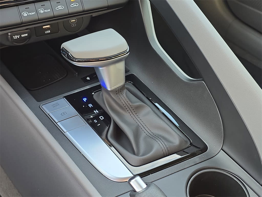 Thumbnail: 2026 Hyundai Elantra - 31