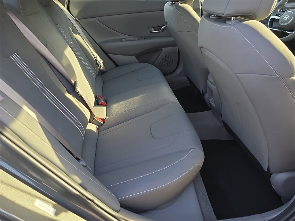 Thumbnail: 2026 Hyundai Elantra - 11