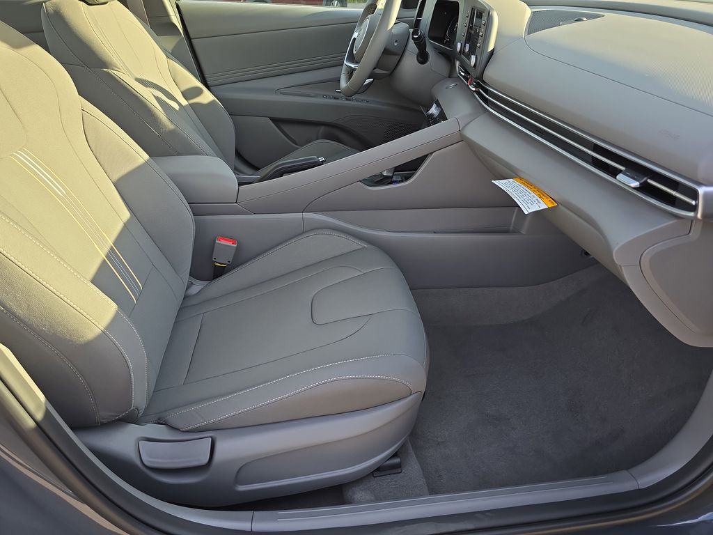 Thumbnail: 2026 Hyundai Elantra - 26