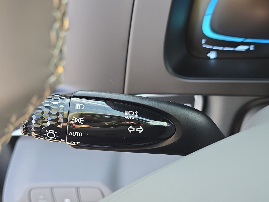 Thumbnail: 2026 Hyundai Elantra - 17