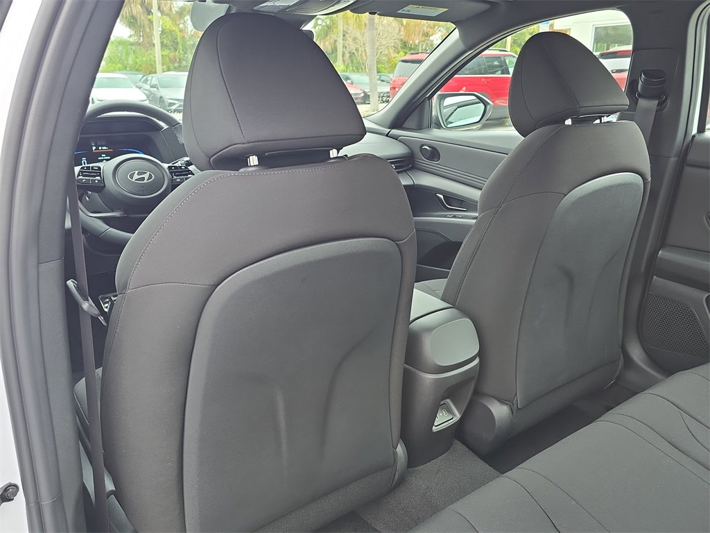 Thumbnail: 2026 Hyundai Elantra - 11