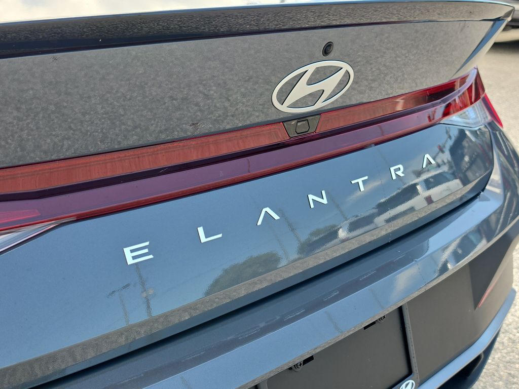 Thumbnail: 2026 Hyundai Elantra - 22