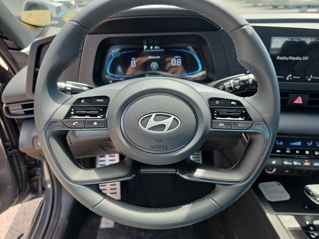 Thumbnail: 2026 Hyundai Elantra - 13