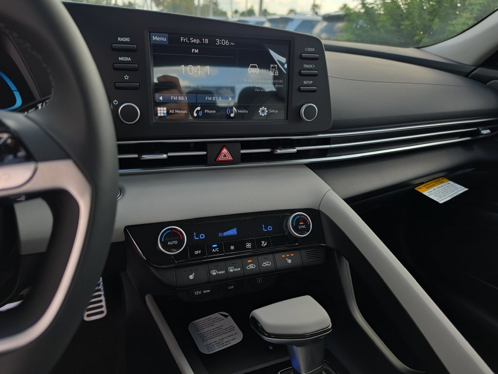 Thumbnail: 2026 Hyundai Elantra - 14