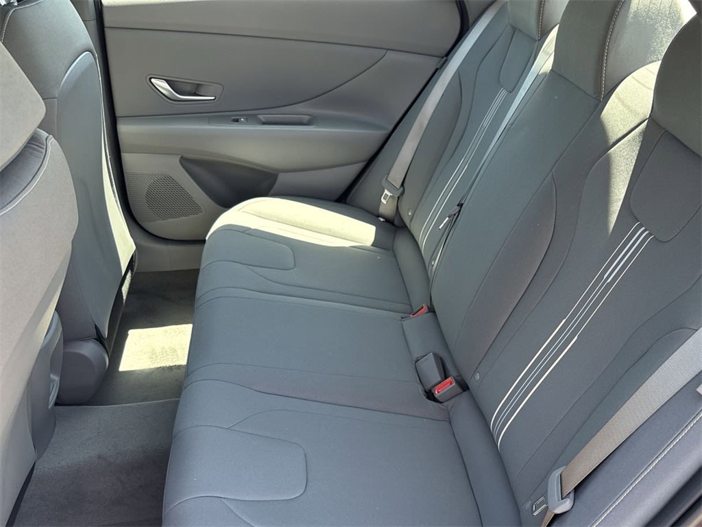 Thumbnail: 2025 Hyundai Elantra - 12