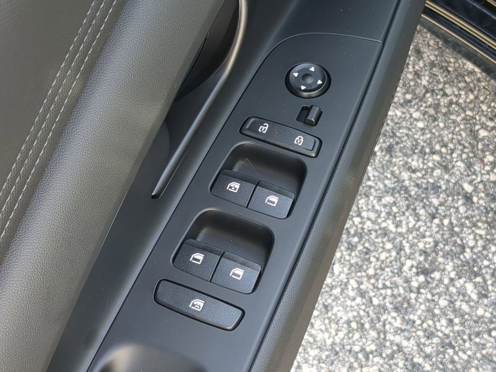 Thumbnail: 2026 Hyundai Elantra - 23