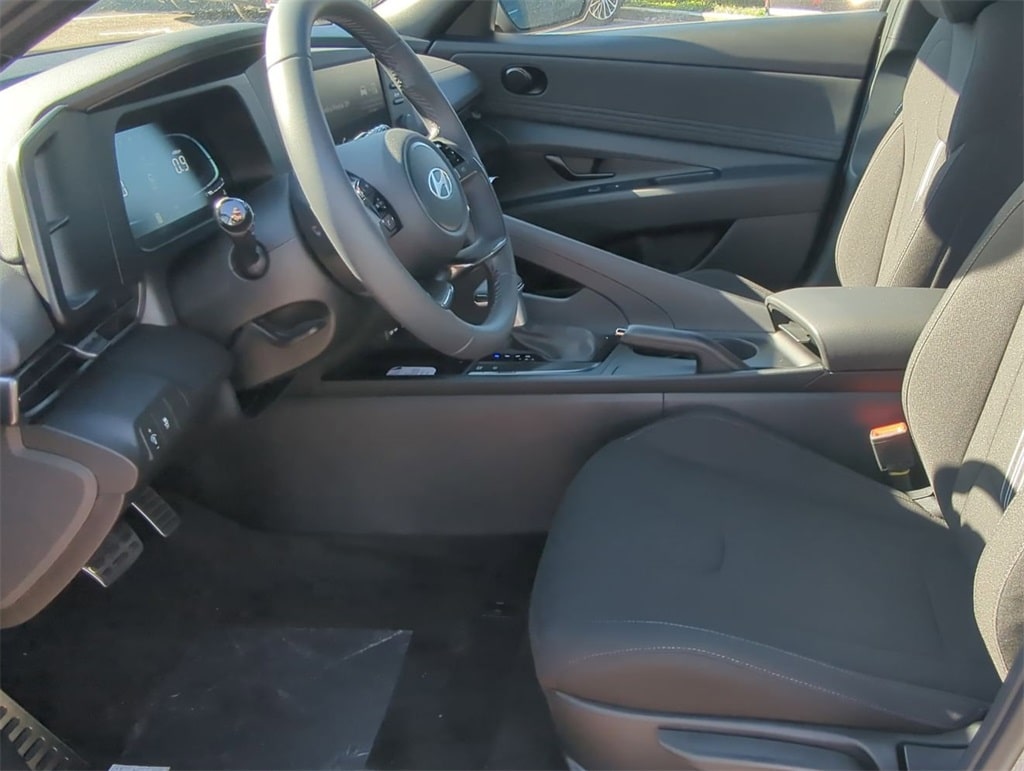 Thumbnail: 2026 Hyundai Elantra - 10