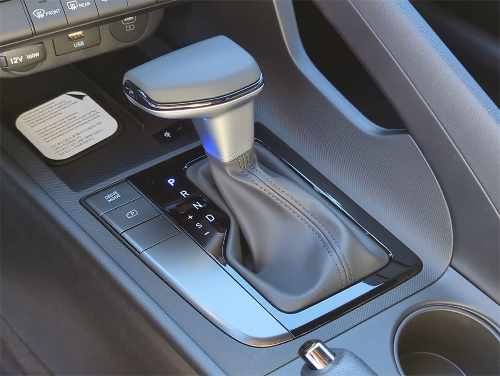 Thumbnail: 2026 Hyundai Elantra - 15