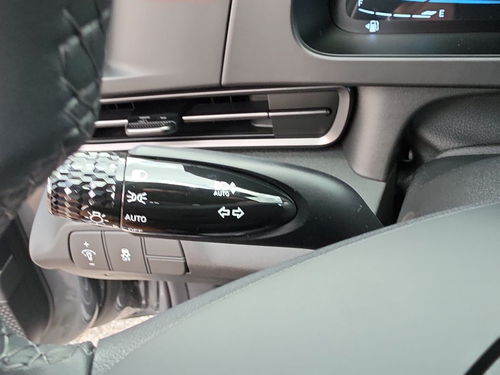 Thumbnail: 2026 Hyundai Elantra - 15