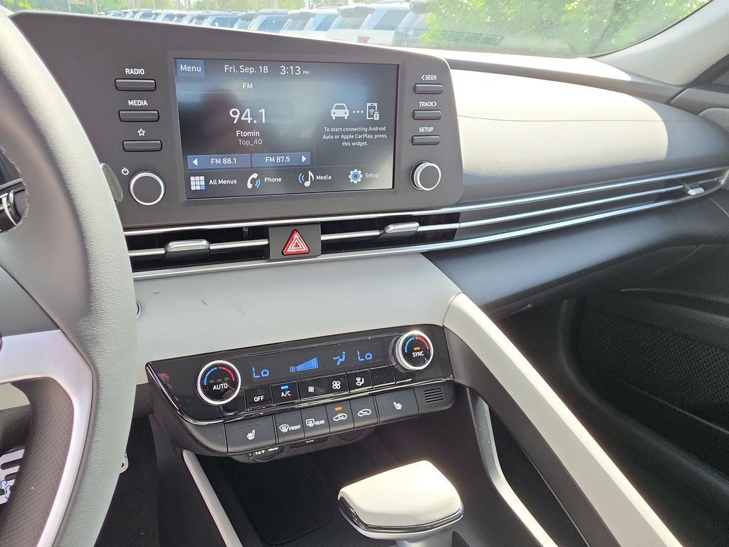 Thumbnail: 2026 Hyundai Elantra - 14