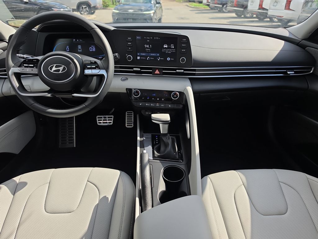Thumbnail: 2026 Hyundai Elantra - 9