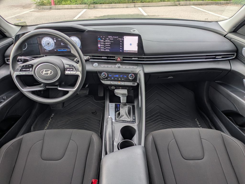 Thumbnail: 2024 Hyundai Elantra - 2