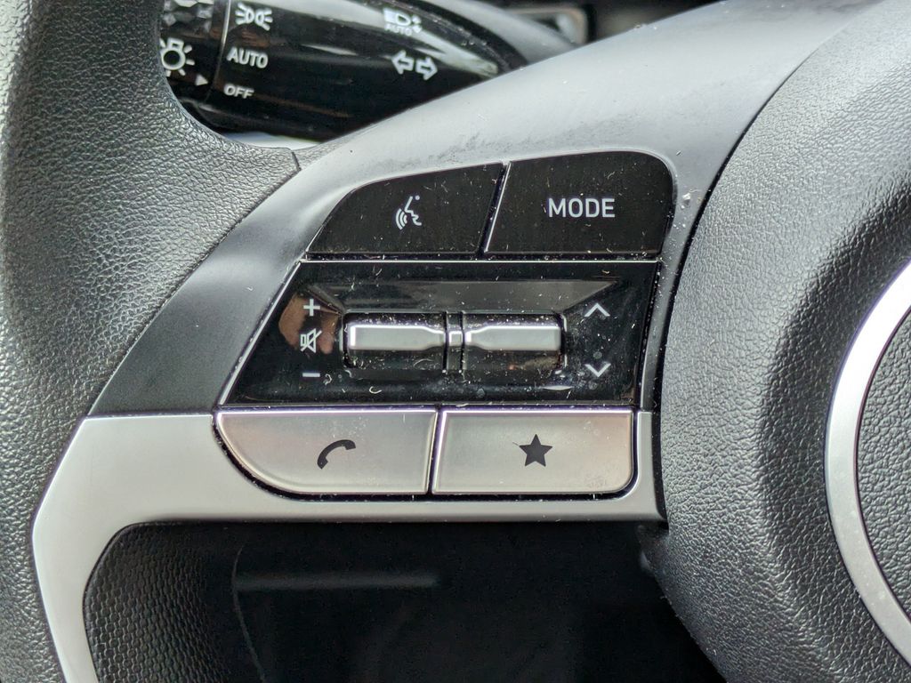 Thumbnail: 2024 Hyundai Elantra - 28
