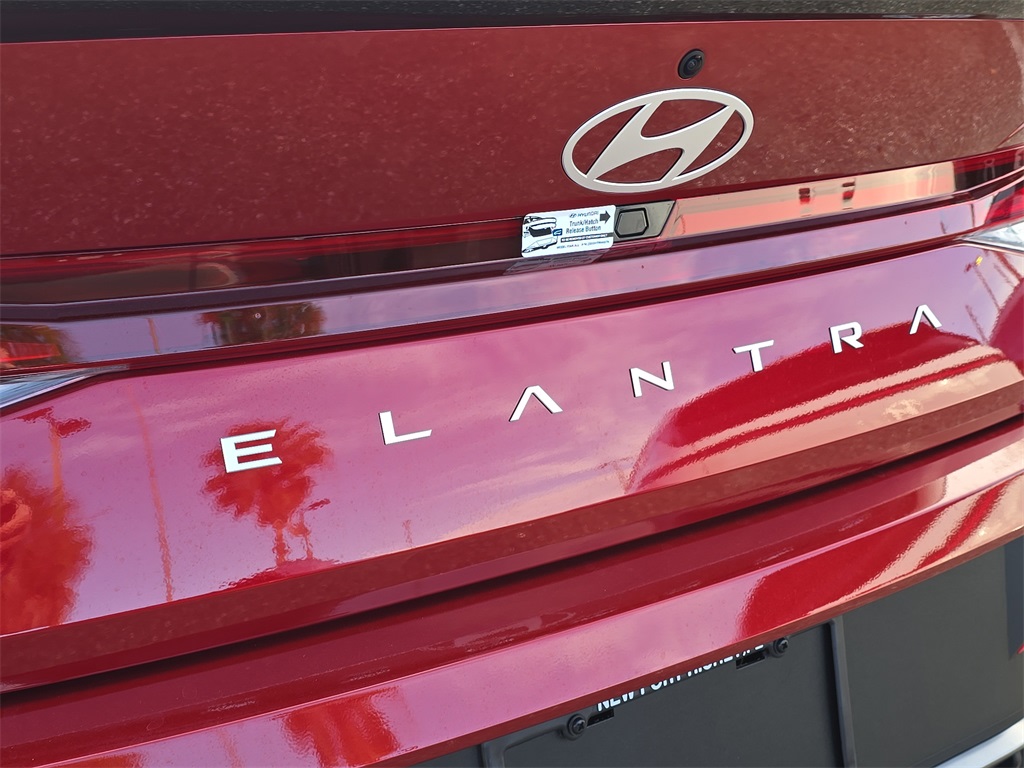 Thumbnail: 2026 Hyundai Elantra - 22